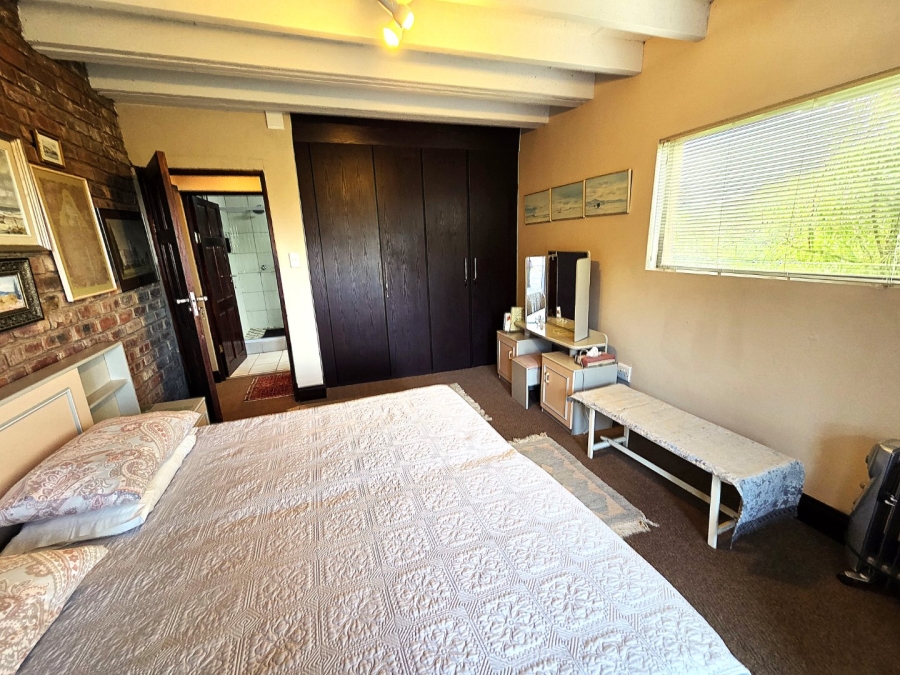 4 Bedroom Property for Sale in Woodland Hills Wildlife Estate Free State